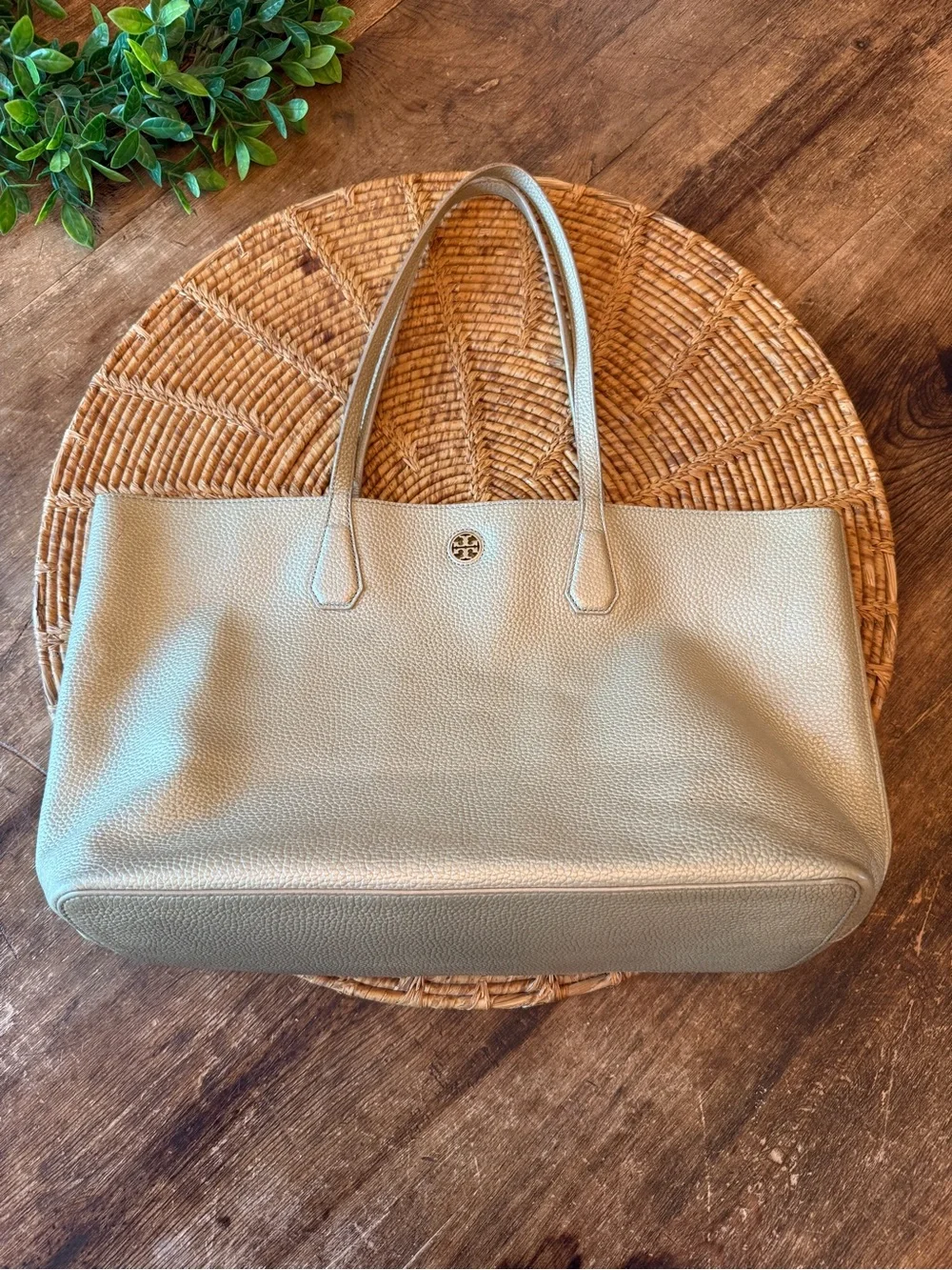 Tory Burch Metallic Champagne Gold Pebbled Leather Large Tote